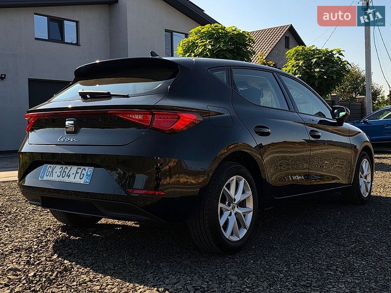 Хетчбек SEAT Leon 2022 в Луцьку