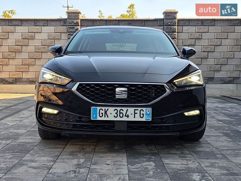 Хетчбек SEAT Leon 2022 в Луцьку