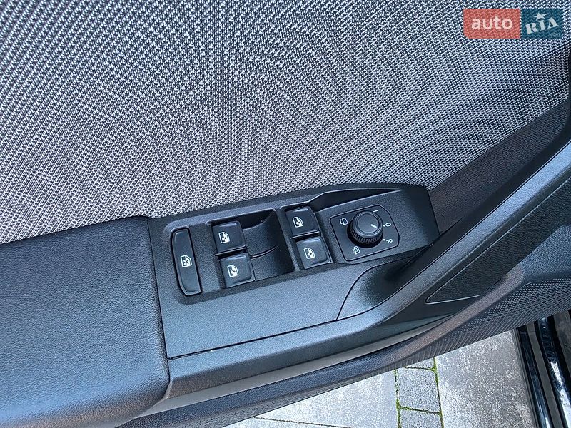 Хетчбек SEAT Leon 2022 в Луцьку