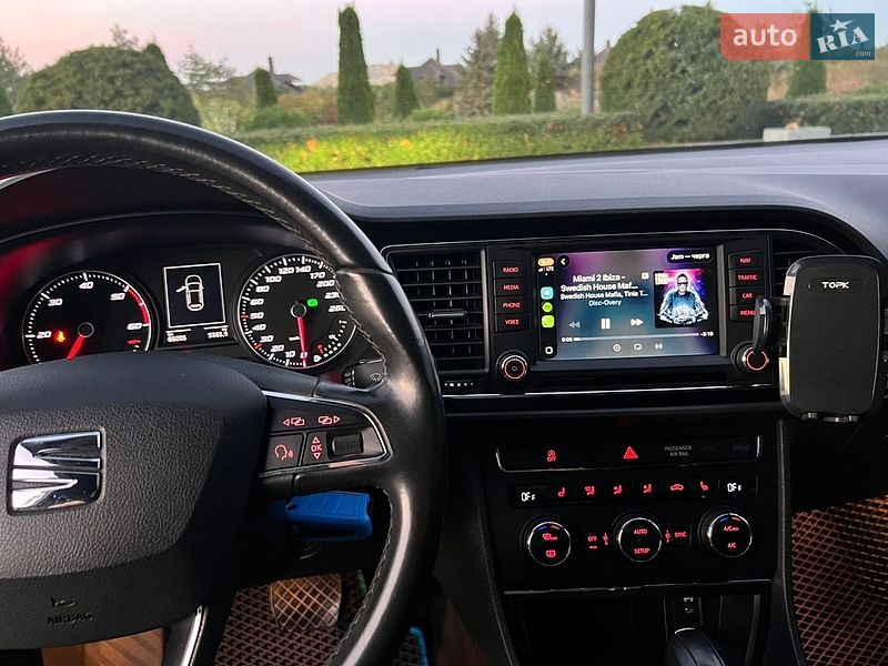 Хетчбек SEAT Leon 2015 в Дніпрі