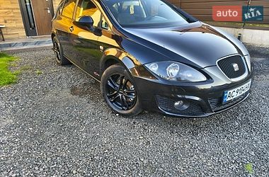 Хетчбек SEAT Leon 2011 в Луцьку