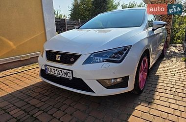 Хэтчбек SEAT Leon 2015 в Крюковщине