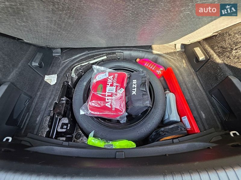 Хэтчбек SEAT Leon 2015 в Крюковщине