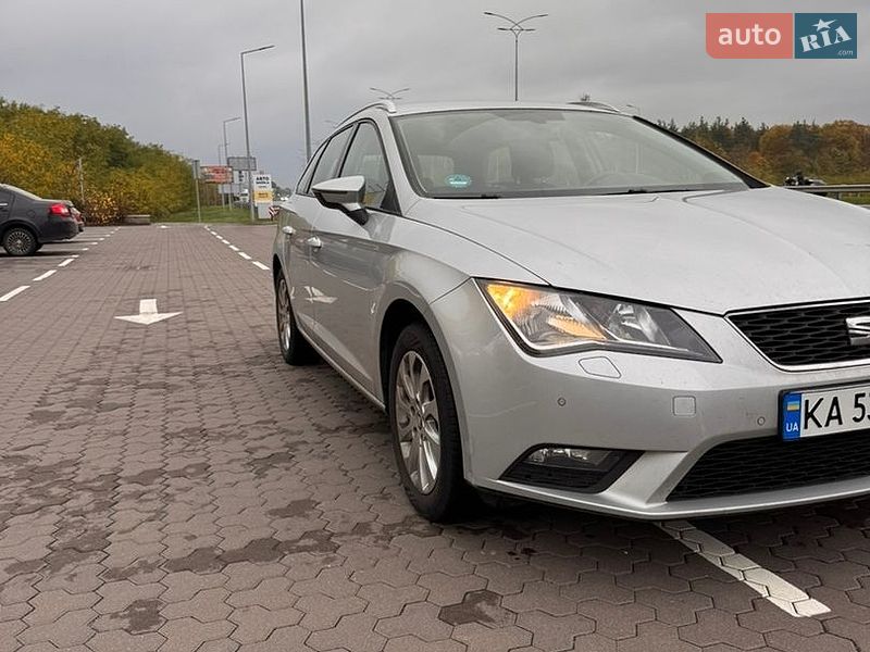 Универсал SEAT Leon 2015 в Киеве