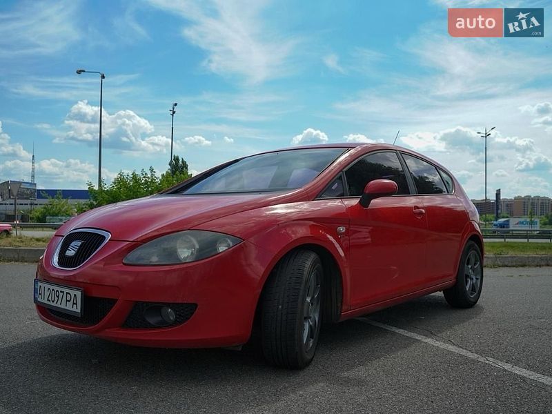 Хэтчбек SEAT Leon 2008 в Киеве фото Хэтчбек SEAT Leon 2008 в Киеве