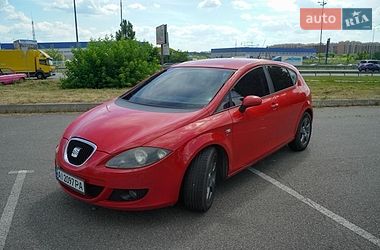 Хэтчбек SEAT Leon 2008 в Киеве фото 2 Хэтчбек SEAT Leon 2008 в Киеве