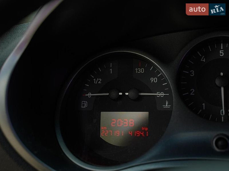 Хэтчбек SEAT Leon 2008 в Киеве фото 15 Хэтчбек SEAT Leon 2008 в Киеве