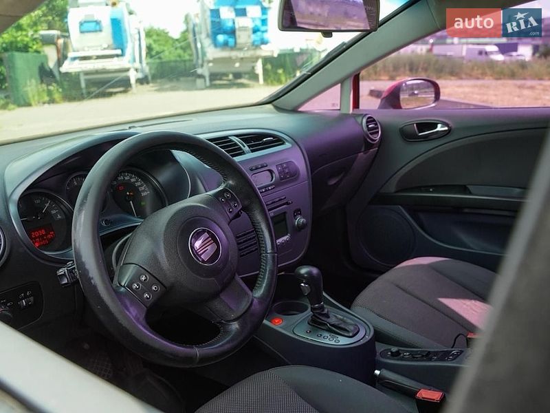 Хэтчбек SEAT Leon 2008 в Киеве фото 17 Хэтчбек SEAT Leon 2008 в Киеве