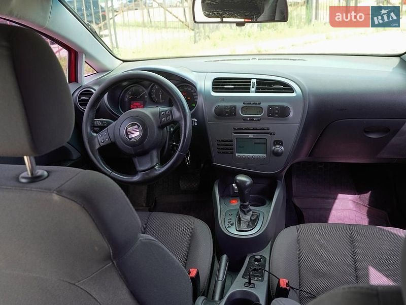 Хэтчбек SEAT Leon 2008 в Киеве фото 20 Хэтчбек SEAT Leon 2008 в Киеве