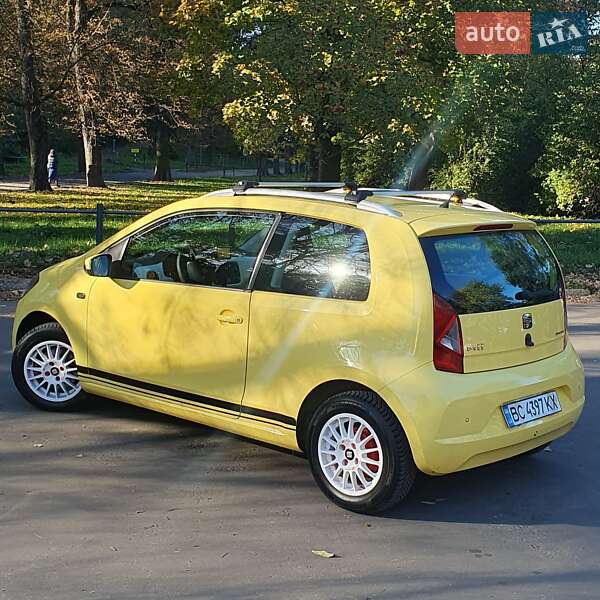 Хэтчбек SEAT Mii 2013 в Львове