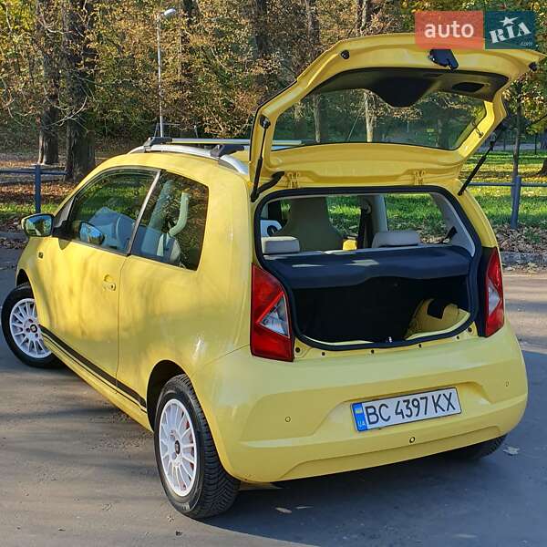 Хэтчбек SEAT Mii 2013 в Львове