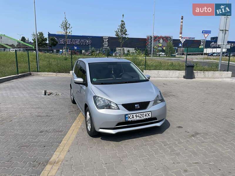 Хэтчбек SEAT Mii 2015 в Киеве