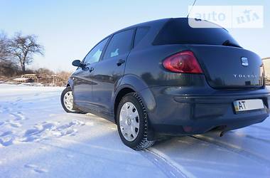 Хэтчбек SEAT Toledo 2008 в 