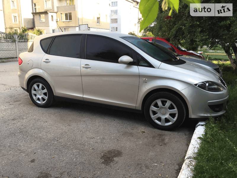 Минивэн SEAT Toledo 2004 в Ивано-Франковске