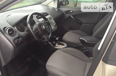 Минивэн SEAT Toledo 2004 в 