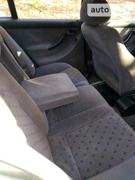 Седан SEAT Toledo 2000 в Шепетівці
