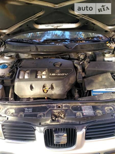 Седан SEAT Toledo 2000 в Шепетівці