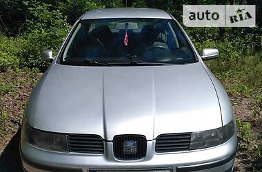 Седан SEAT Toledo 2000 в 