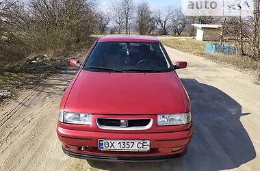 Хетчбек SEAT Toledo 1992 в Новій Ушиці