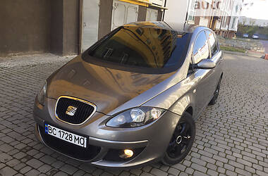 Хэтчбек SEAT Toledo 2004 в Ивано-Франковске