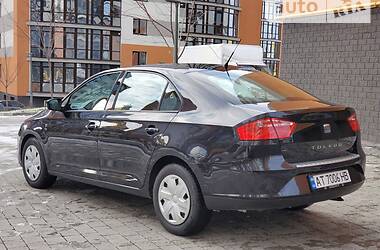 Хэтчбек SEAT Toledo 2013 в 