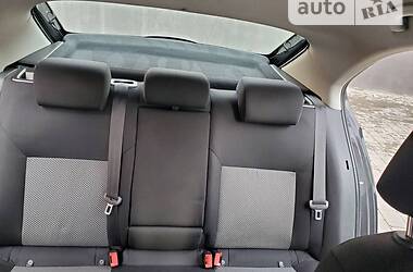 Хэтчбек SEAT Toledo 2013 в 