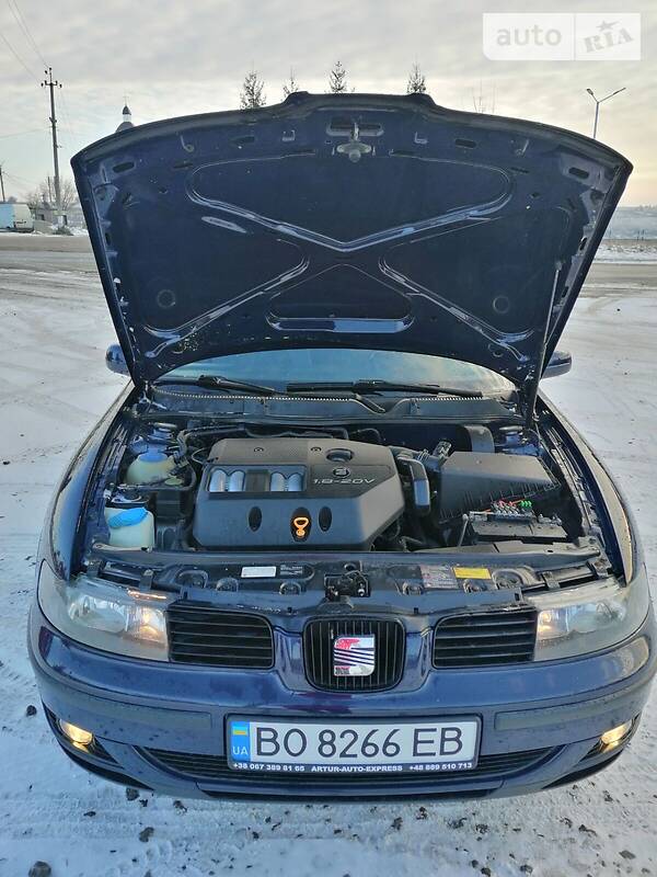 Седан SEAT Toledo 1999 в Бучаче