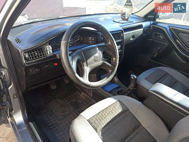 Хетчбек SEAT Toledo 1994 в Балаклії