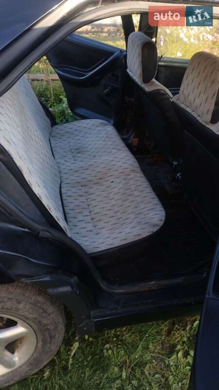 Седан SEAT Toledo 1993 в Яремче