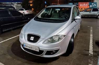 Хетчбек SEAT Toledo 2005 в Дніпрі