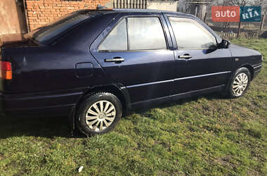 Седан SEAT Toledo 1993 в Чорткове