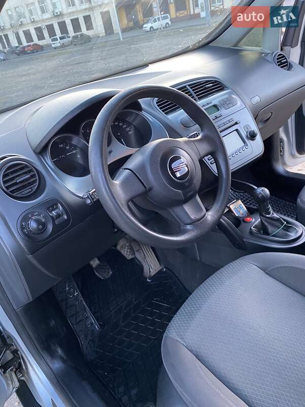 Хэтчбек SEAT Toledo 2008 в Харькове