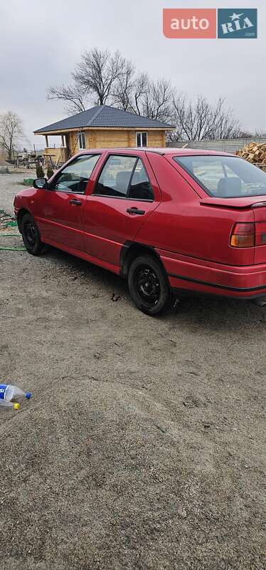 Седан SEAT Toledo 1994 в Полтаве