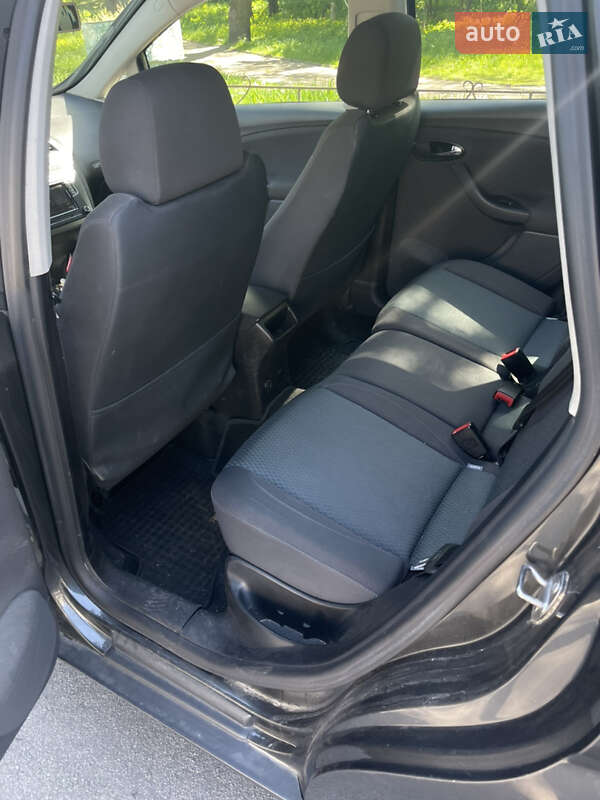 Хэтчбек SEAT Toledo 2008 в Киеве