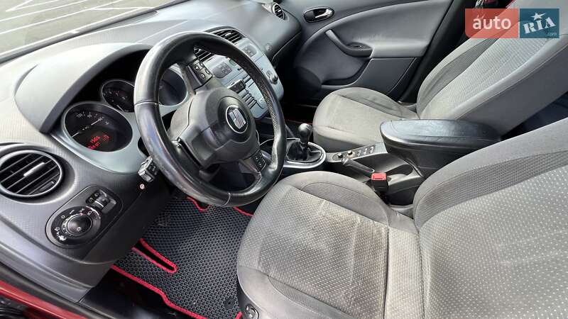 Хэтчбек SEAT Toledo 2007 в Одессе фото 10 Хэтчбек SEAT Toledo 2007 в Одессе