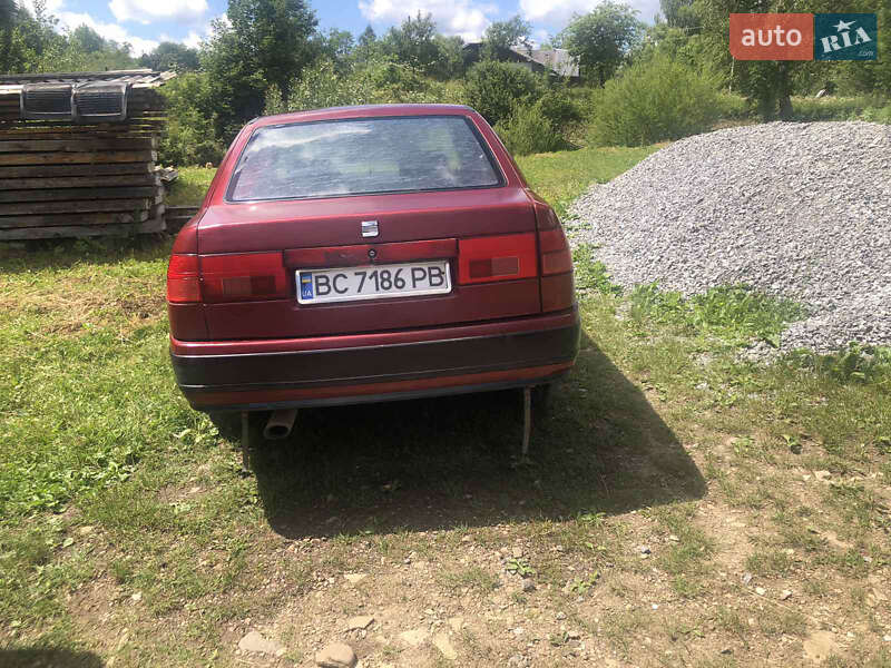 Седан SEAT Toledo 1993 в Бориславе