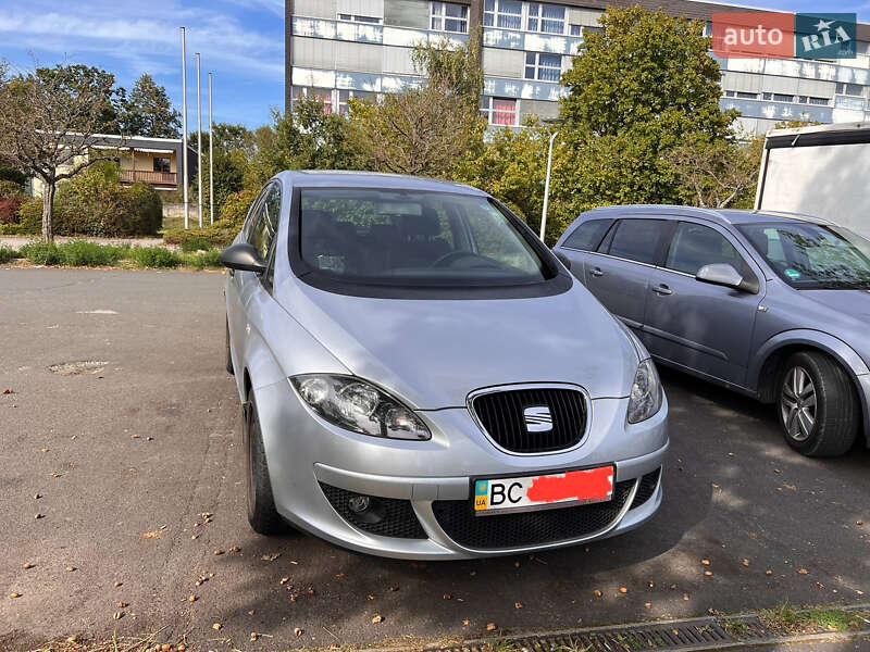 Хэтчбек SEAT Toledo 2008 в Львове