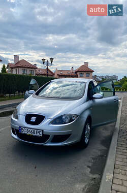 Хетчбек SEAT Toledo 2005 в Червонограді