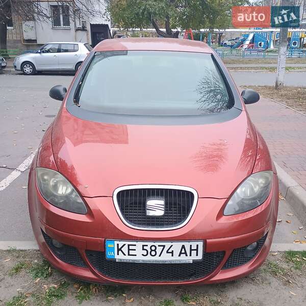 Хэтчбек SEAT Toledo 2008 в Днепре