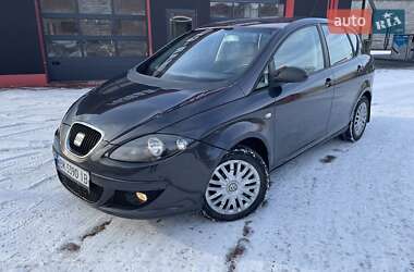 Хэтчбек SEAT Toledo 2006 в Ровно