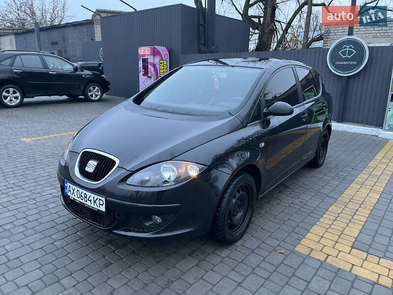 Хэтчбек SEAT Toledo 2008 в Харькове