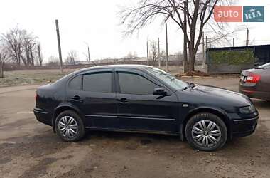Седан SEAT Toledo 2002 в 