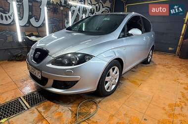 Хэтчбек SEAT Toledo 2008 в Киеве