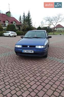 Седан SEAT Toledo 1995 в 