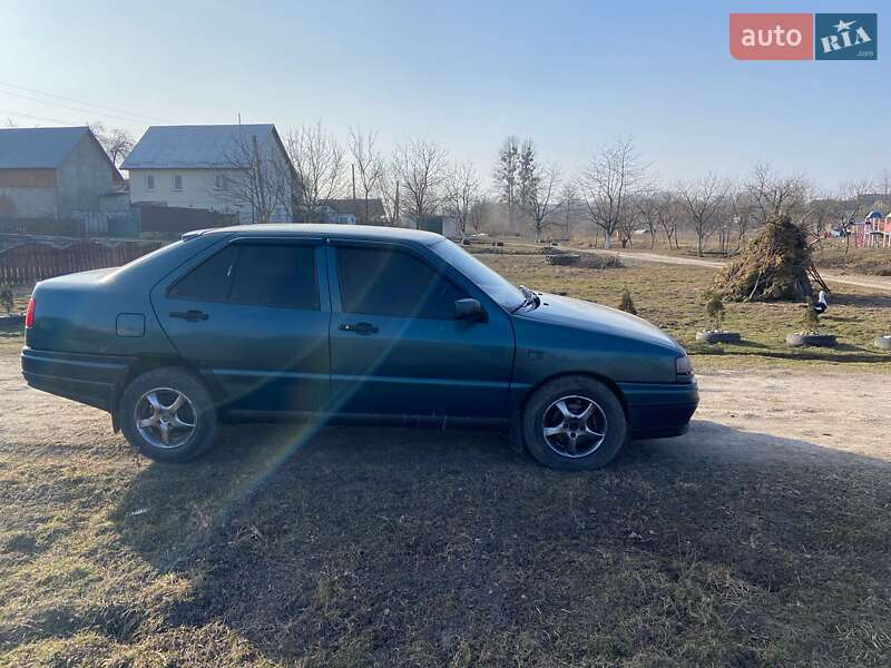 Седан SEAT Toledo 1992 в Новом Роздоле фото 2 Седан SEAT Toledo 1992 в Новом Роздоле