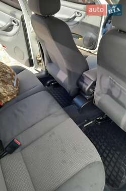 Седан SEAT Toledo 2003 в 