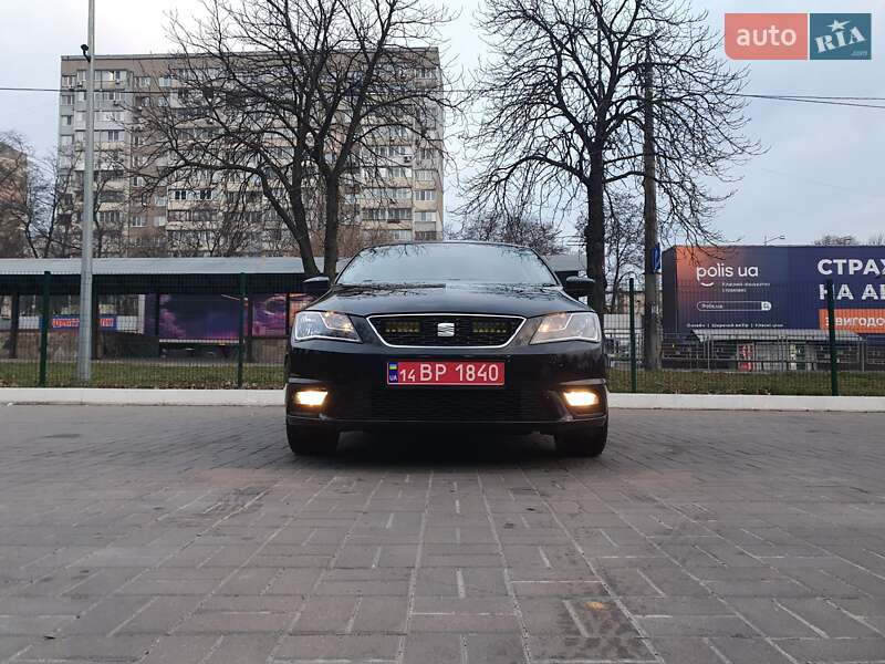 Лифтбек SEAT Toledo 2013 в Киеве