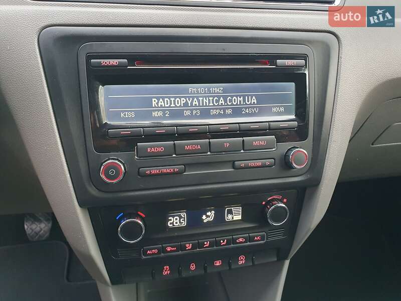 Лифтбек SEAT Toledo 2013 в Киеве