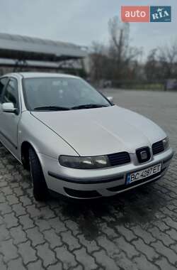 Седан SEAT Toledo 2002 в 