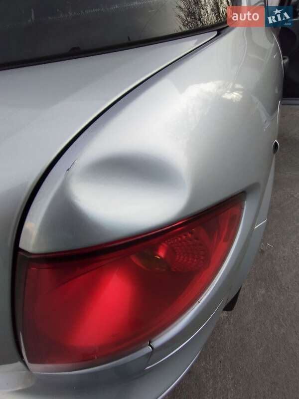 Хэтчбек SEAT Toledo 2008 в Каневе